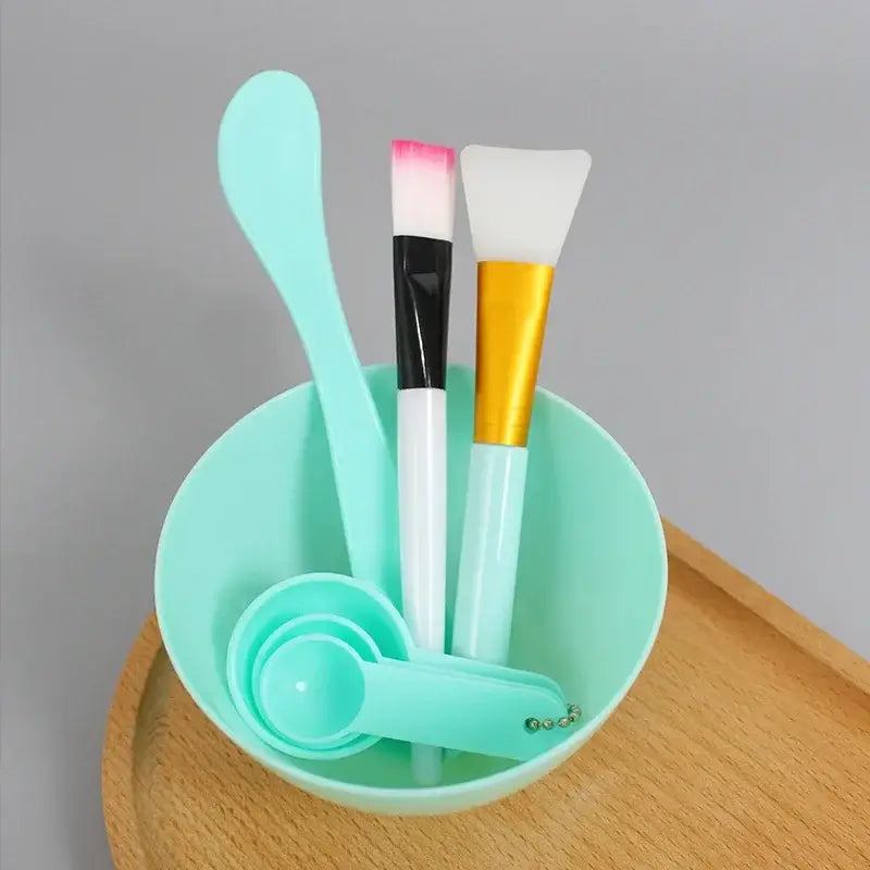 Face Mask Mixing Bowl Set DIY Facemask Mixing Tool with Silicone Mask Bowl Makeup Brushes Spatula Beauty Skin Care Beauty Health