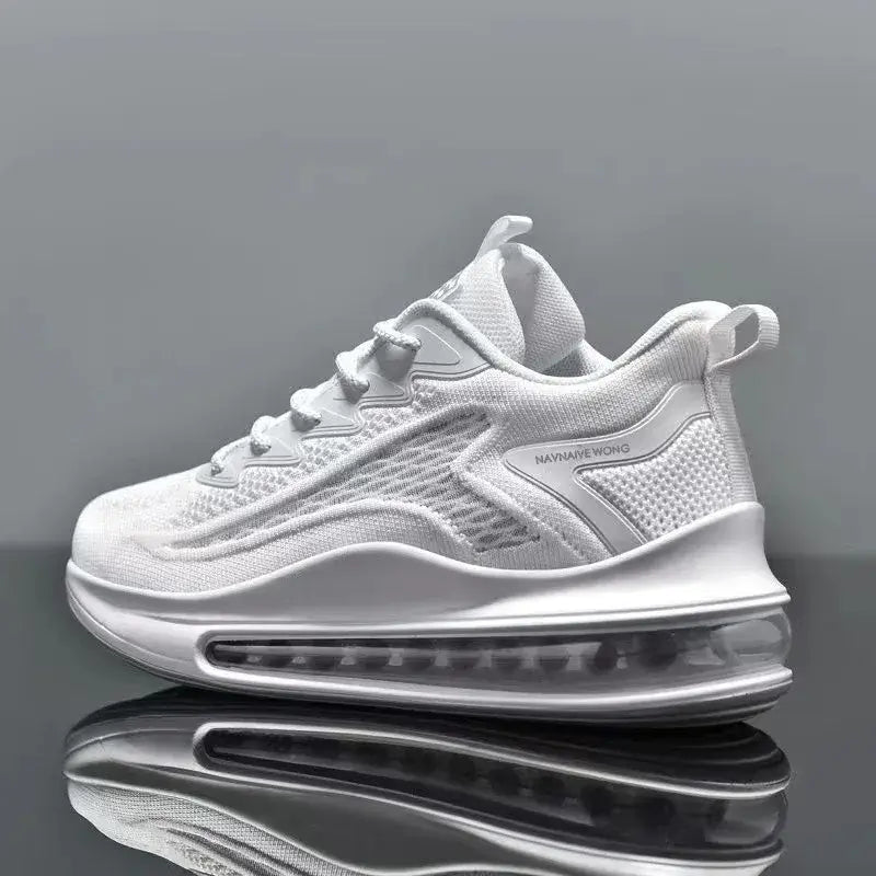 White cushioned leisure sneakers with breathable mesh upper and soft sole for men, ideal for spring and autumn.